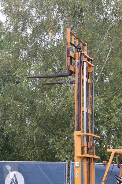 Chariot élévateur Komatsu FG35-4