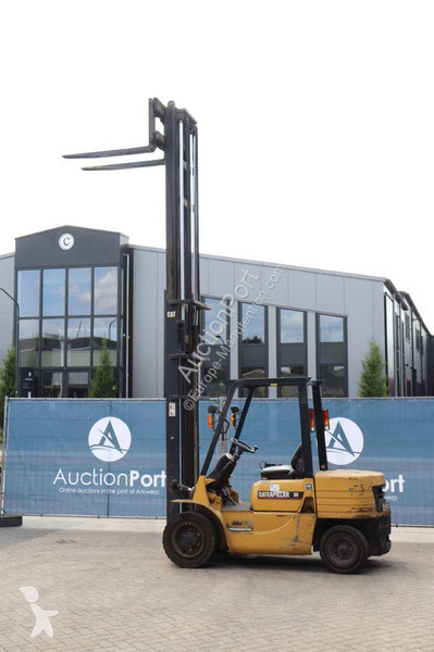 Carretilla elevadora Caterpillar DP30