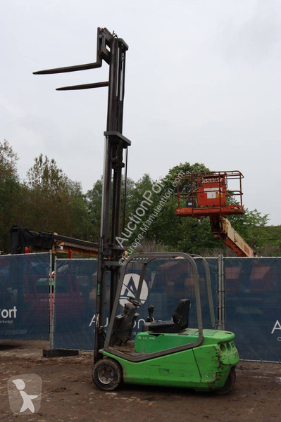 Carretilla elevadora Cesab Blitz 320