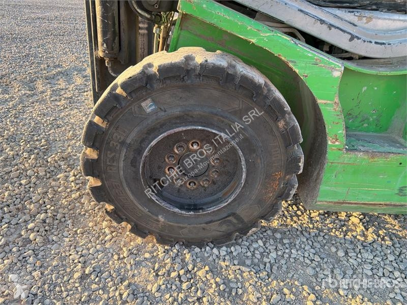 Carretilla elevadora Cesab Drago H250 2350 kg...