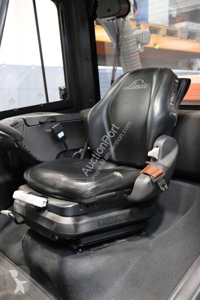 Chariot élévateur Linde T-02