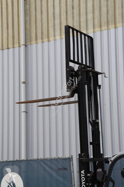 Heftruck Toyota 8FBEK18T