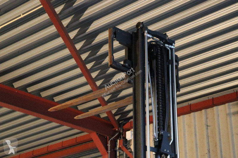 Stivuitor Linde E16PH02