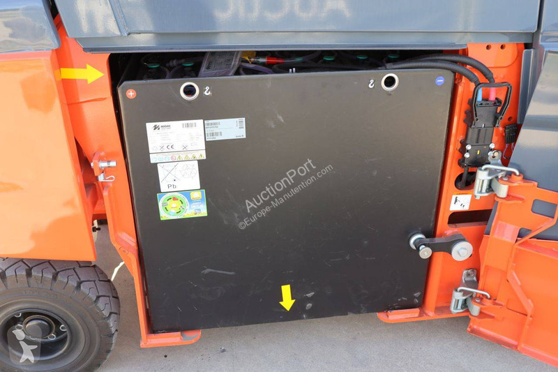 Vysokozdvižný vozík Toyota 9FBM30T
