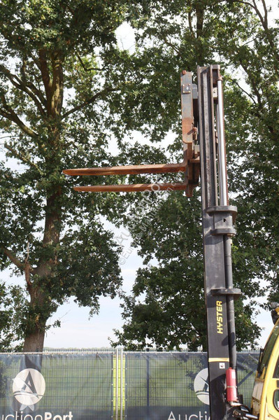 Навантажувач вилковий Hyster H8.0FT9