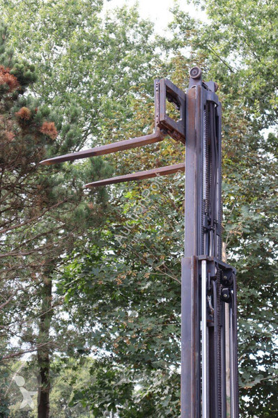 Doosan D25G Forklift