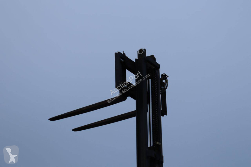 Carretilla elevadora Linde E30-01