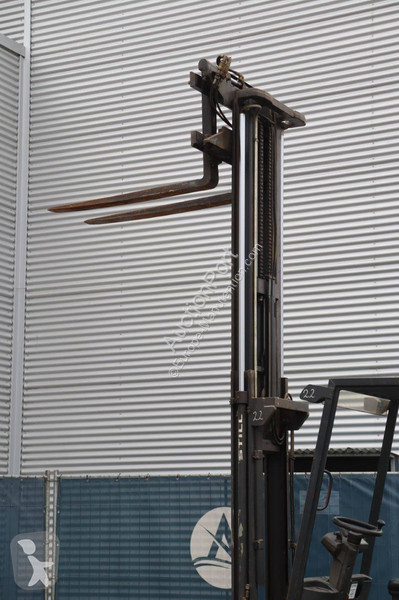 Chariot élévateur Still R60-40