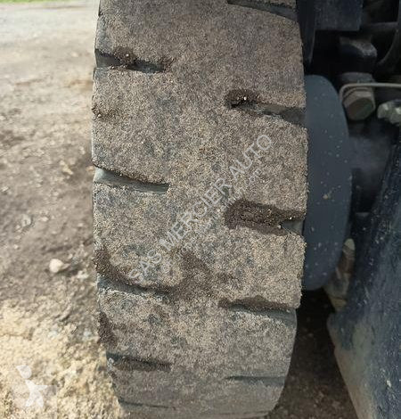 Empilhador elevador Hyster chariot mat