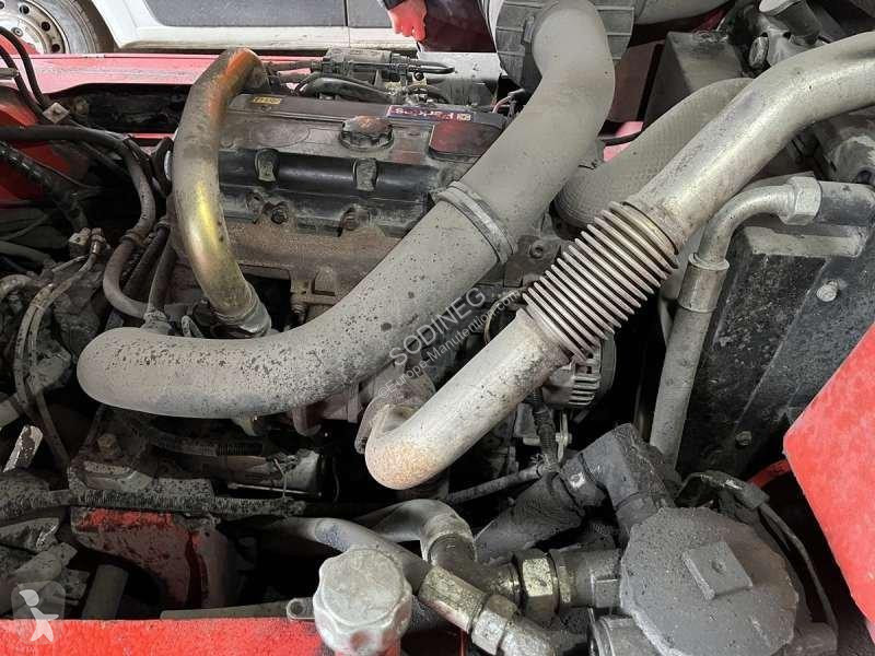 رافعة شوكية Manitou (6T / 4m)