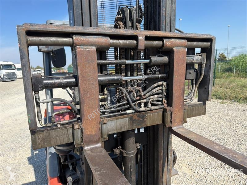 Empilhador elevador Toyota 7FBH25