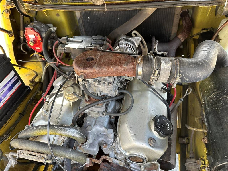 Кар Mitsubishi FG40