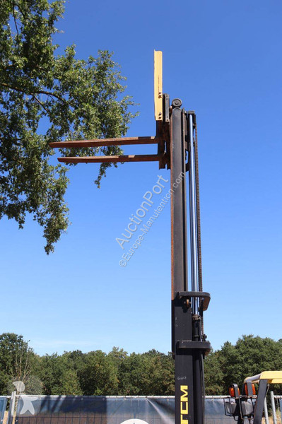 Carretilla elevadora TCM FHG25N
