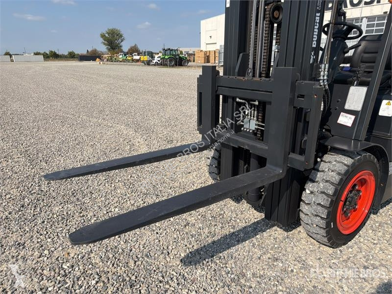 Навантажувач вилковий Bobcat D30NXP 3000 kg...