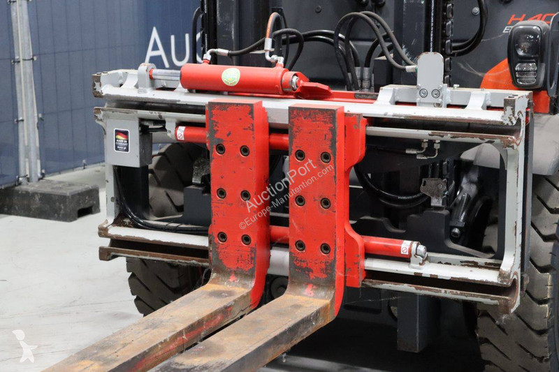 Chariot élévateur Linde T-02