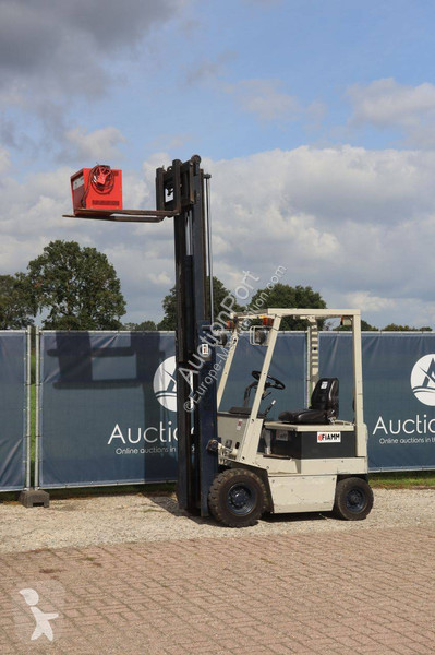 Wózek podnośnikowy Komatsu FB14-5