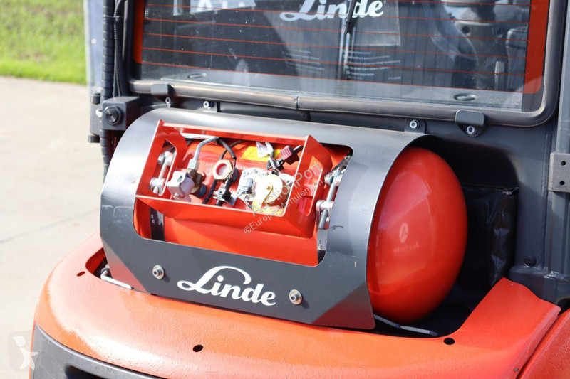 رافعة شوكية Linde
