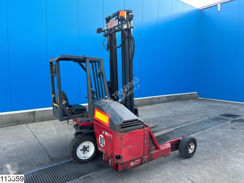 Stivuitor Moffett 20.3 3x3, H 3,90 mtr, 2000 KG