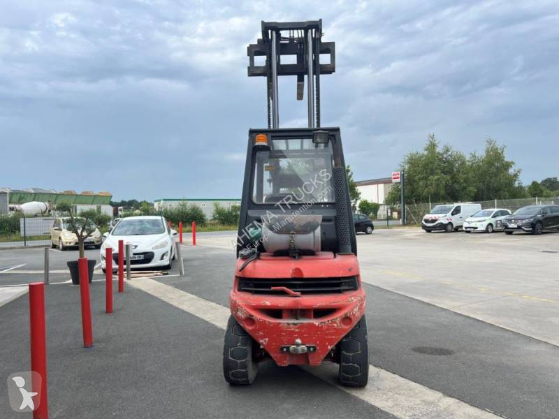 Chariot élévateur Fenwick C H25T - 03