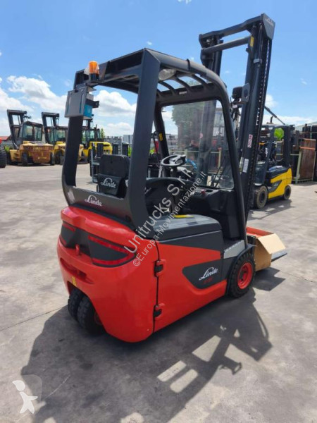 Carrello elevatore Linde E16C-01