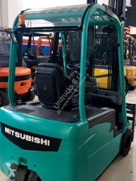 رافعة شوكية Mitsubishi FB20NT