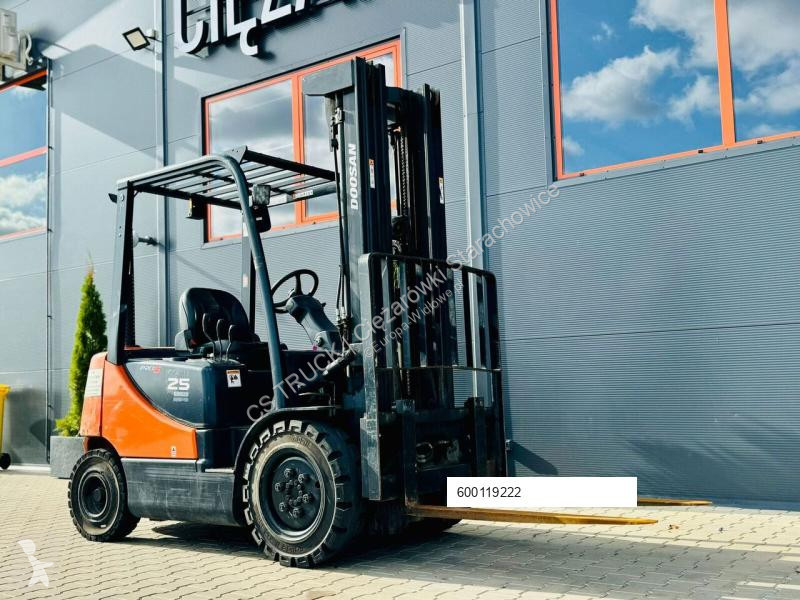 Teleskopický manipulátor Doosan DOOSAN 2,5 Tony...