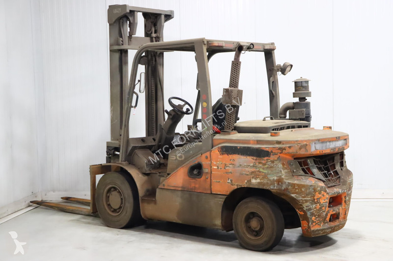 Teleskopický manipulátor Doosan -7