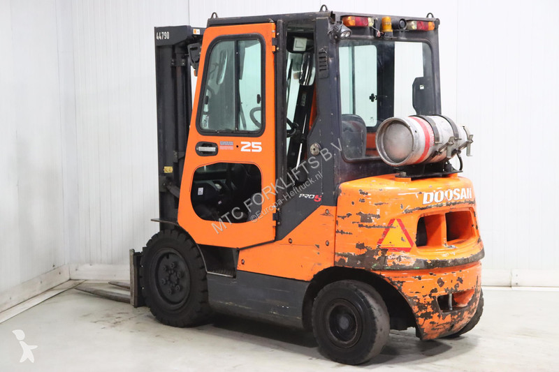 Stivuitor Doosan G25E-5