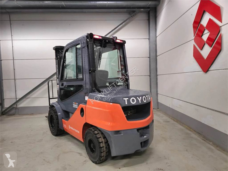 Lyfttruck Toyota 52-8FDJF35