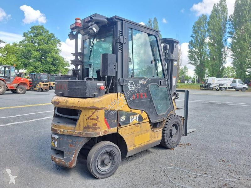 Heftruck Caterpillar DP25NT