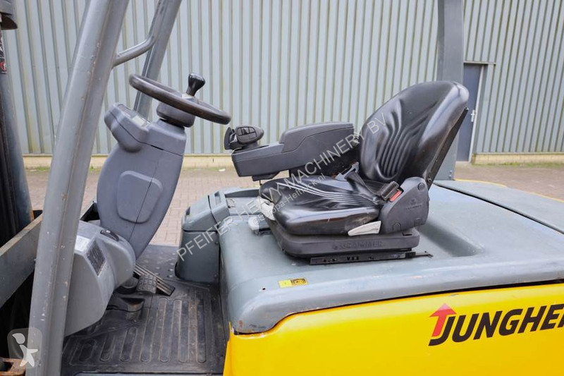 Carrello elevatore Jungheinrich Electric,...
