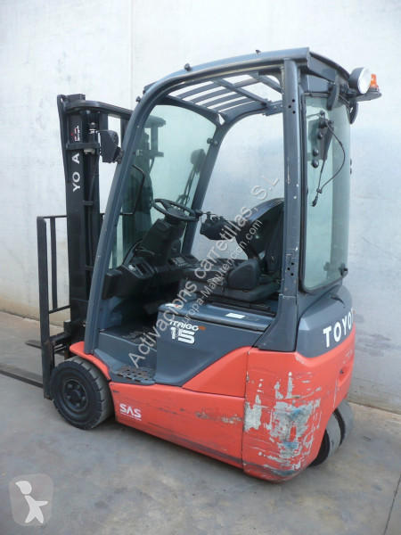 Carretilla elevadora Toyota 8FBE15T