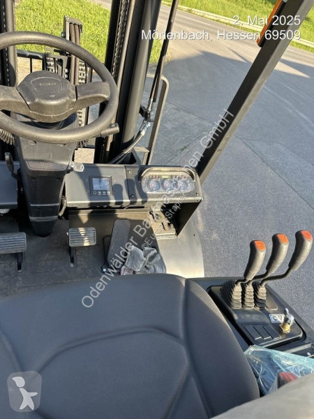 Carrello elevatore Doosan D30NXP