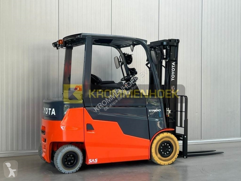 Teleskopický manipulátor Toyota 9 FBM 25 T