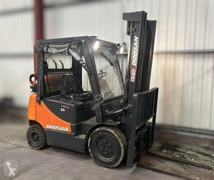 Heftruck Doosan fenwick -5