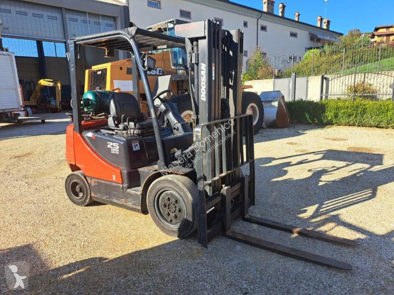 Stivuitor Doosan G25P