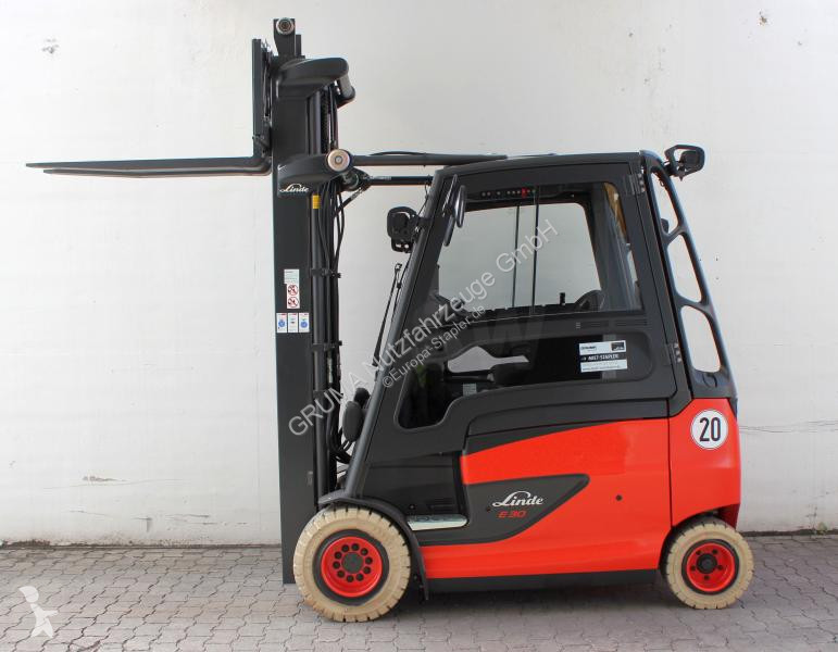 Teleskopický manipulátor Linde  E 30/600 HL 387