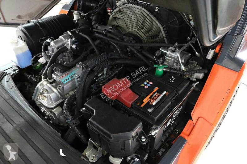 Teleskopický manipulátor Toyota 8FGJ-35-F
