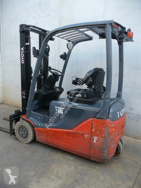 Carretilla elevadora Toyota 8FBE16T