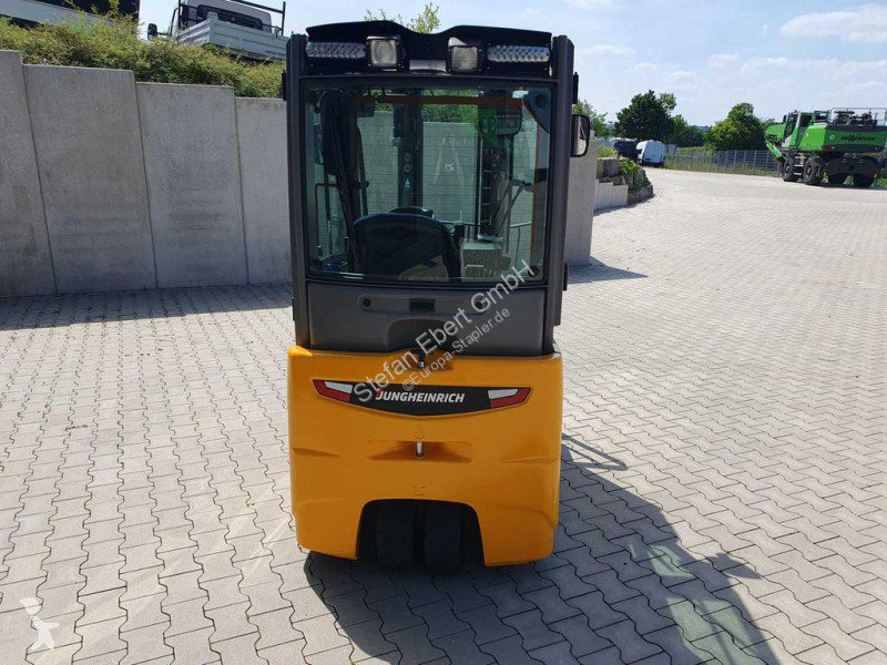 Stivuitor Jungheinrich EFG 215 / Triplex:...