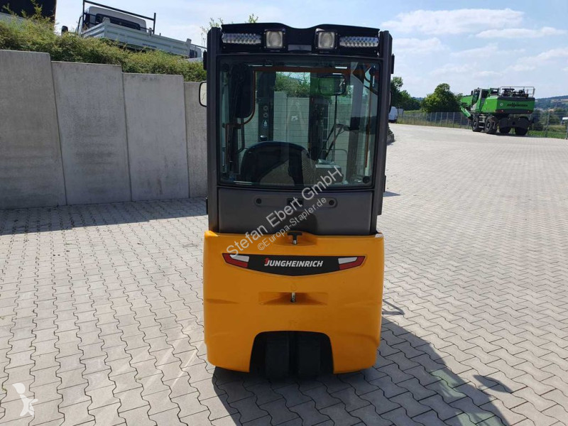 Stivuitor Jungheinrich EFG 215 / Triplex:...