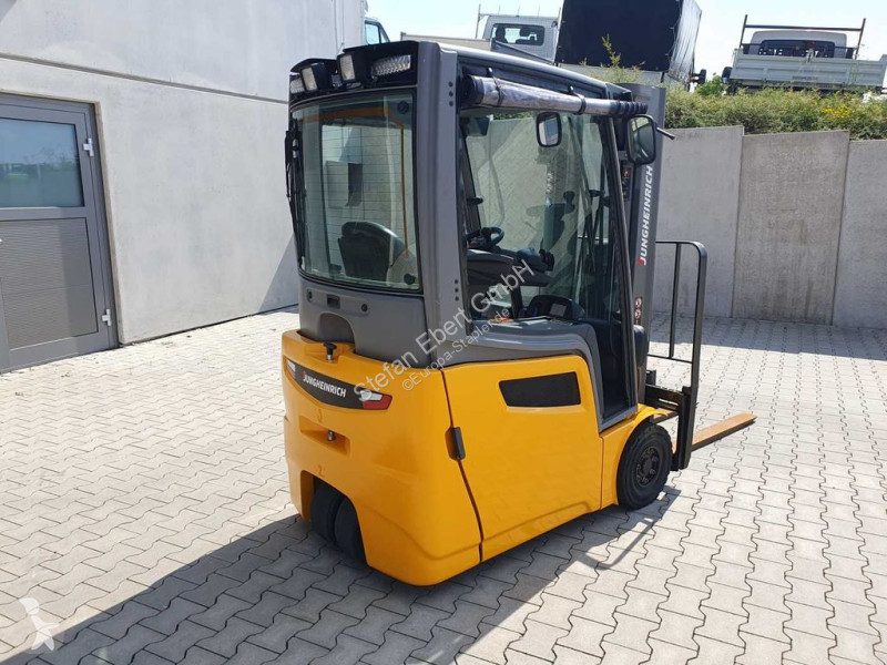 Stivuitor Jungheinrich EFG 215 / Triplex:...
