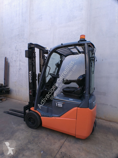 Carretilla elevadora Toyota 8FBE15T