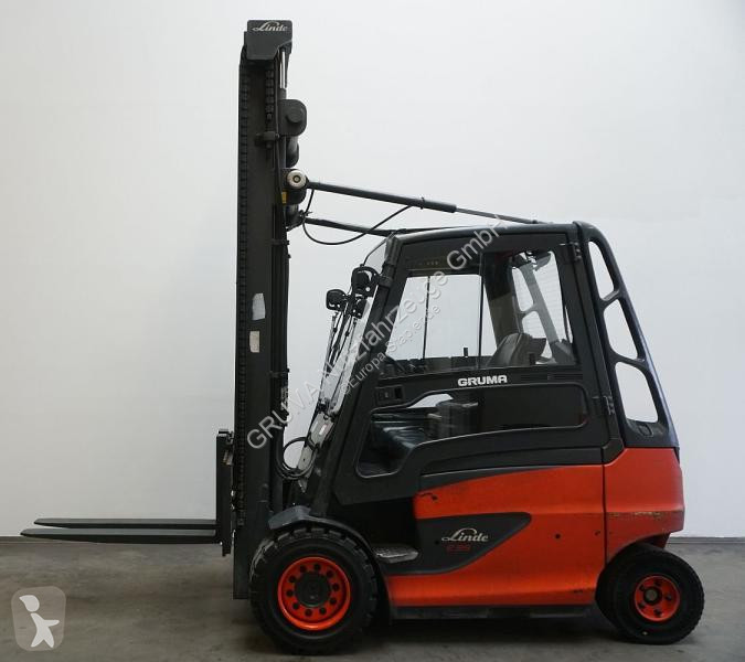 Teleskopický manipulátor Linde  E 35/600 H 388