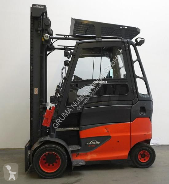 Teleskopický manipulátor Linde  E 40/600 H 388
