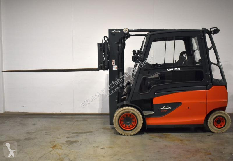 Teleskopický manipulátor Linde  E 50 HL 388