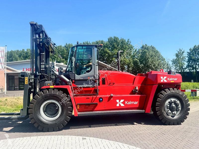 Chariot élévateur gros tonnage Kalmar DCG330-12