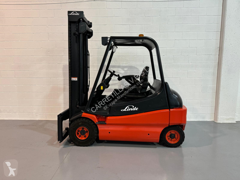 Carretilla elevadora Linde E30-02