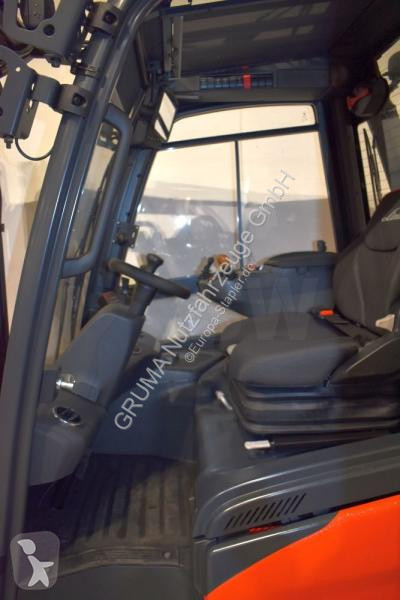 Teleskopický manipulátor Linde  E 30/600 H 1252