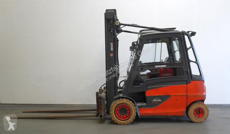 Teleskopický manipulátor Linde  E 45/600 H 388